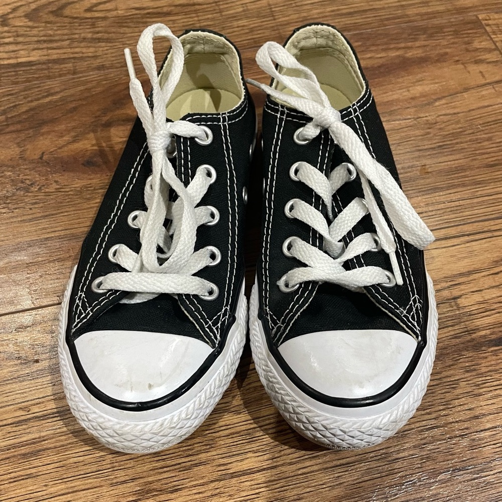 Kids classic Converse sneakers